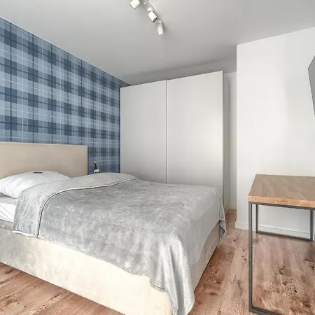 Апартаменты 700 Bulwary Stare No 1